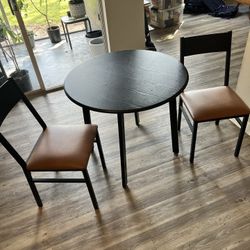 Kitchen Table And Two Chairs 
