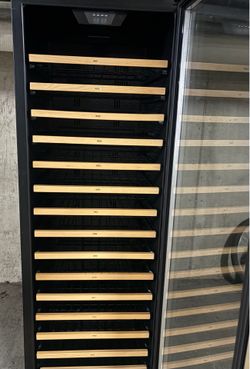 Wine refrigerator Edge Star