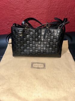 GG Black Embossed Purse