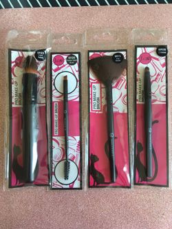 Profesional makeup brushes
