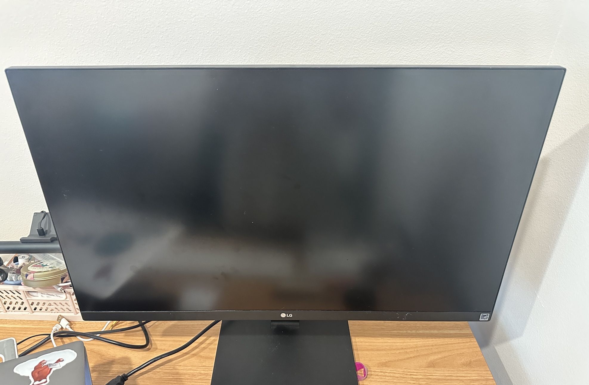 LG 4k Monitor 27” UHD IPS Monitor with FreeSync,