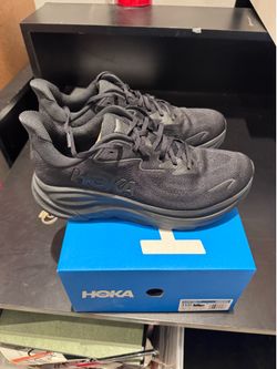 New Hoka Clifton 10, triple black
