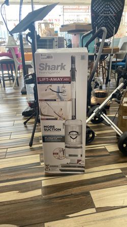 Shark Navigator Lift-Away ADV Vacuum