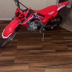 2024 Honda CRF125F