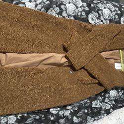 BRAND NEW WITH TAGS! CAROLINA BELLE teddy/faux Fur Overcoat (size Small)