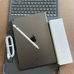 Apple iPad Air 3rd Generation (10.5” screen) 64GB With zagg Keyboard and Pencil 