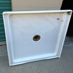 Shower pan floor