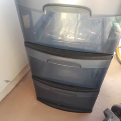 Sterilite Storage Container 