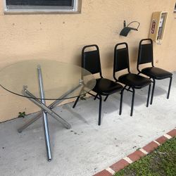 Dining Table And Chairs 