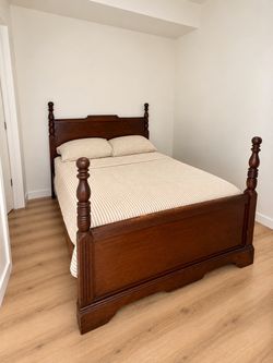 Vintage Full Size Headboard & Frame