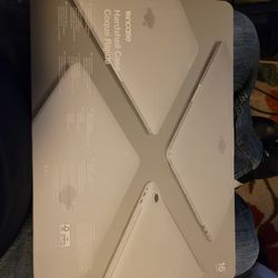 Incase Hardshell Case For 16" Macbook Pro 