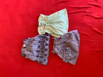 Children’s dresses 6-12 months