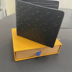 LV Mens Wallet