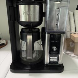 Ninja Coffee Maker – Excellent Condition ☕