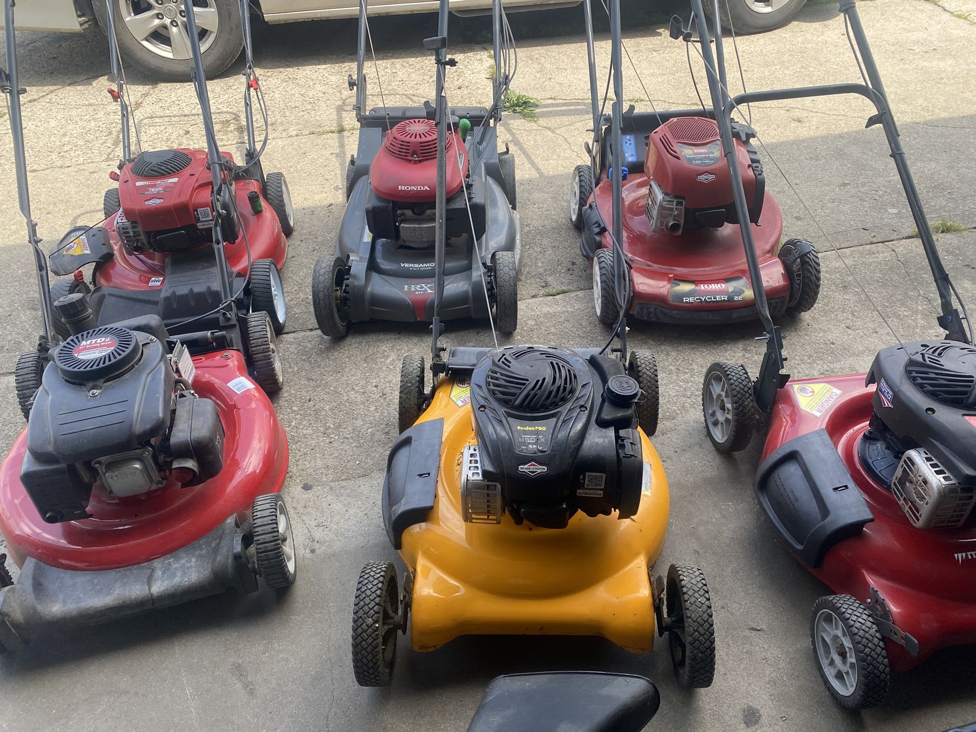 Take advantage of these lawnmowers for $130, $150, and a self-propelled one for $180.