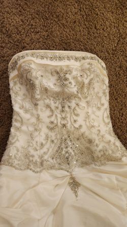 Allure Bridal Gown Size 10