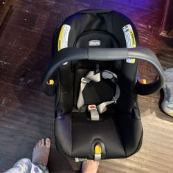 Chicco Keyfit 35 Car seat