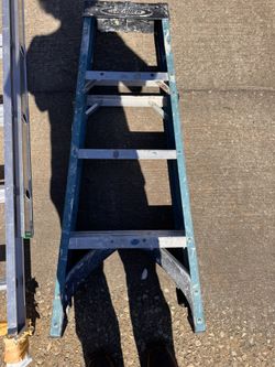 Werner 6-Foot Fiberglass Step Ladder 