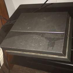 PS4 Willing To Take Offers 