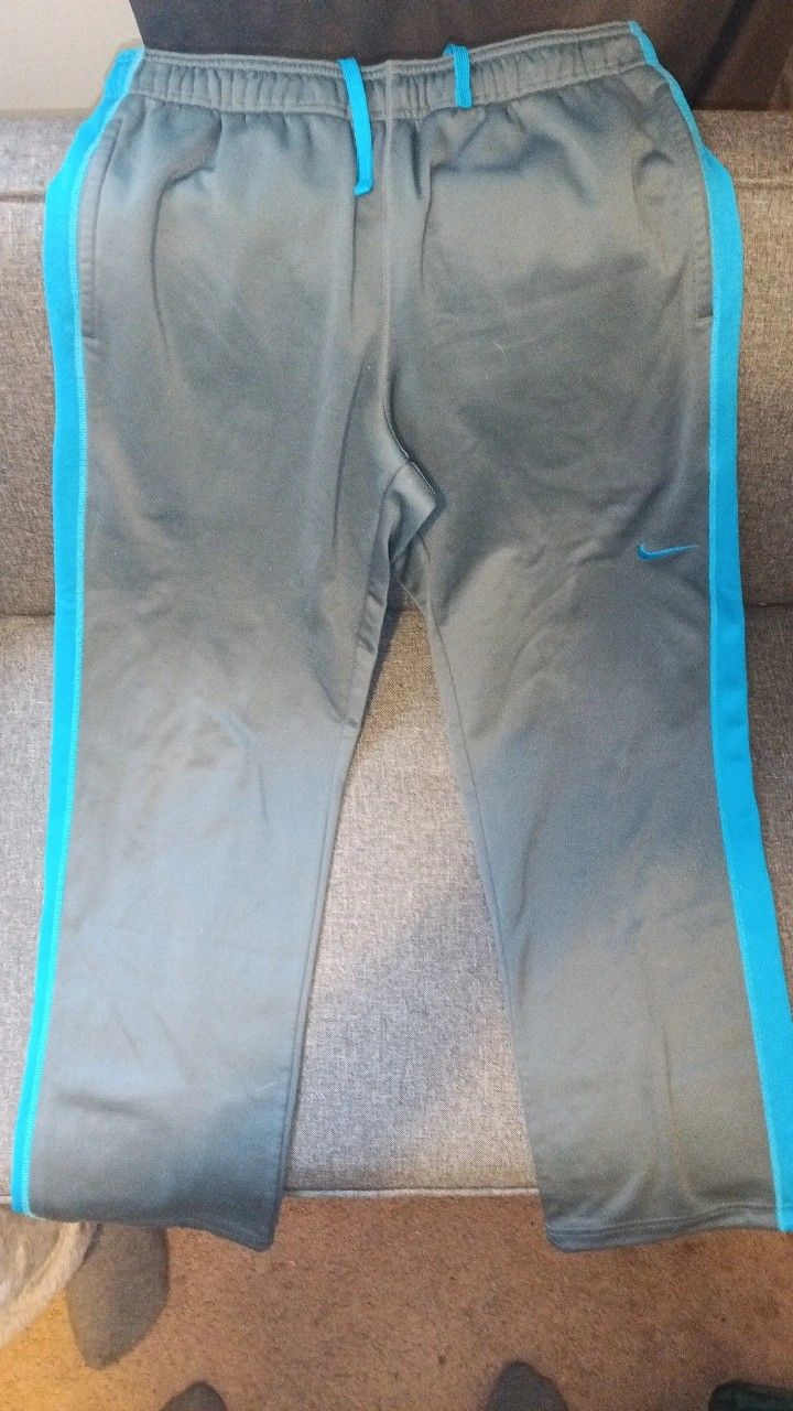 Nike Joggers