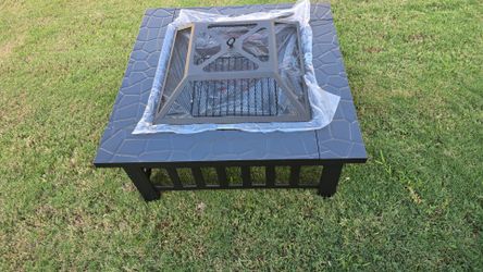 32 in. Square Patio Fire Pit Table Metal Portable Wood-burning Fire Pit for Backyard BBQ with Mesh Lid, Poker, Black