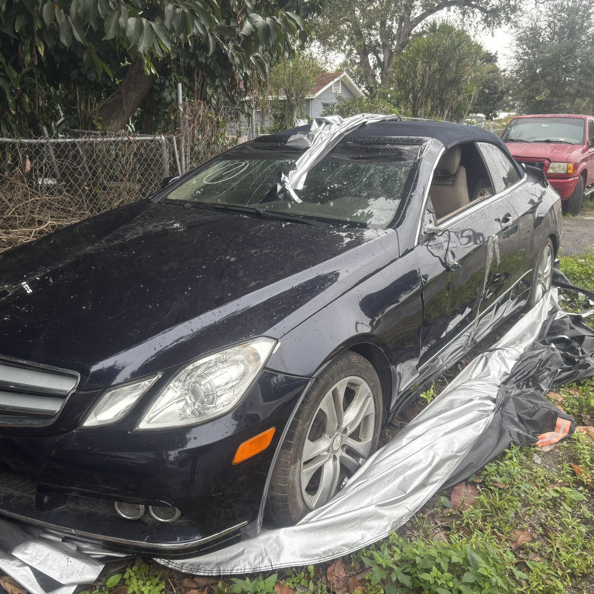 Mercedes Benz E350 Convertible 2011