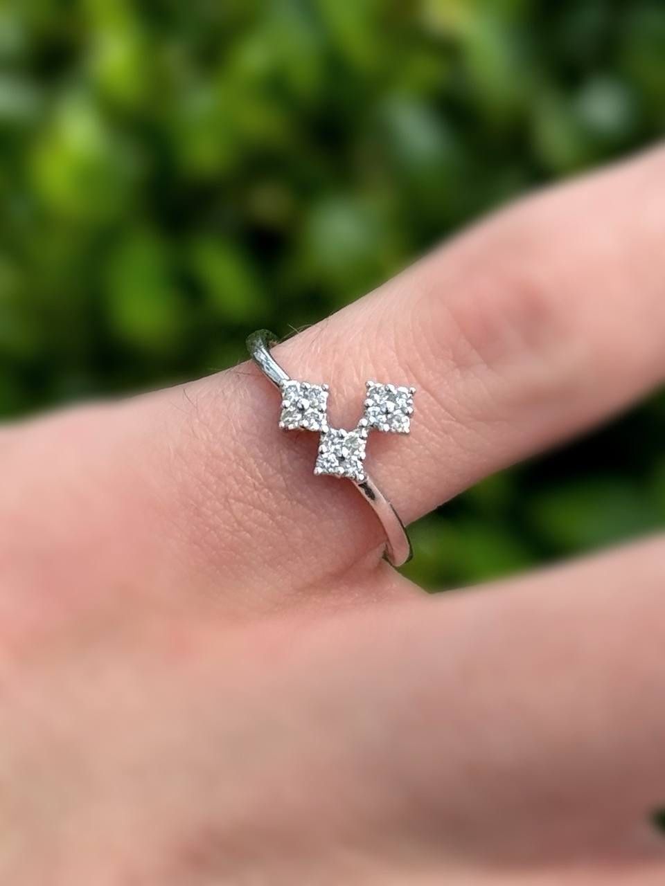 Jewelry 14k solid white gold diamond 0.1CTW ring sz 6.25