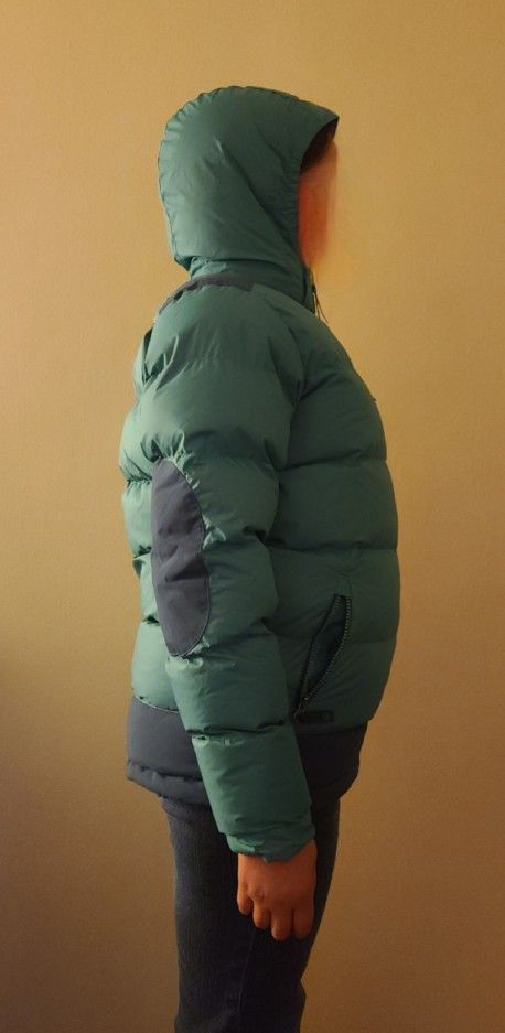 Marmot Super Warm 700 Fill Down Jacket With Hood. Kids XL In Color Dark Teal