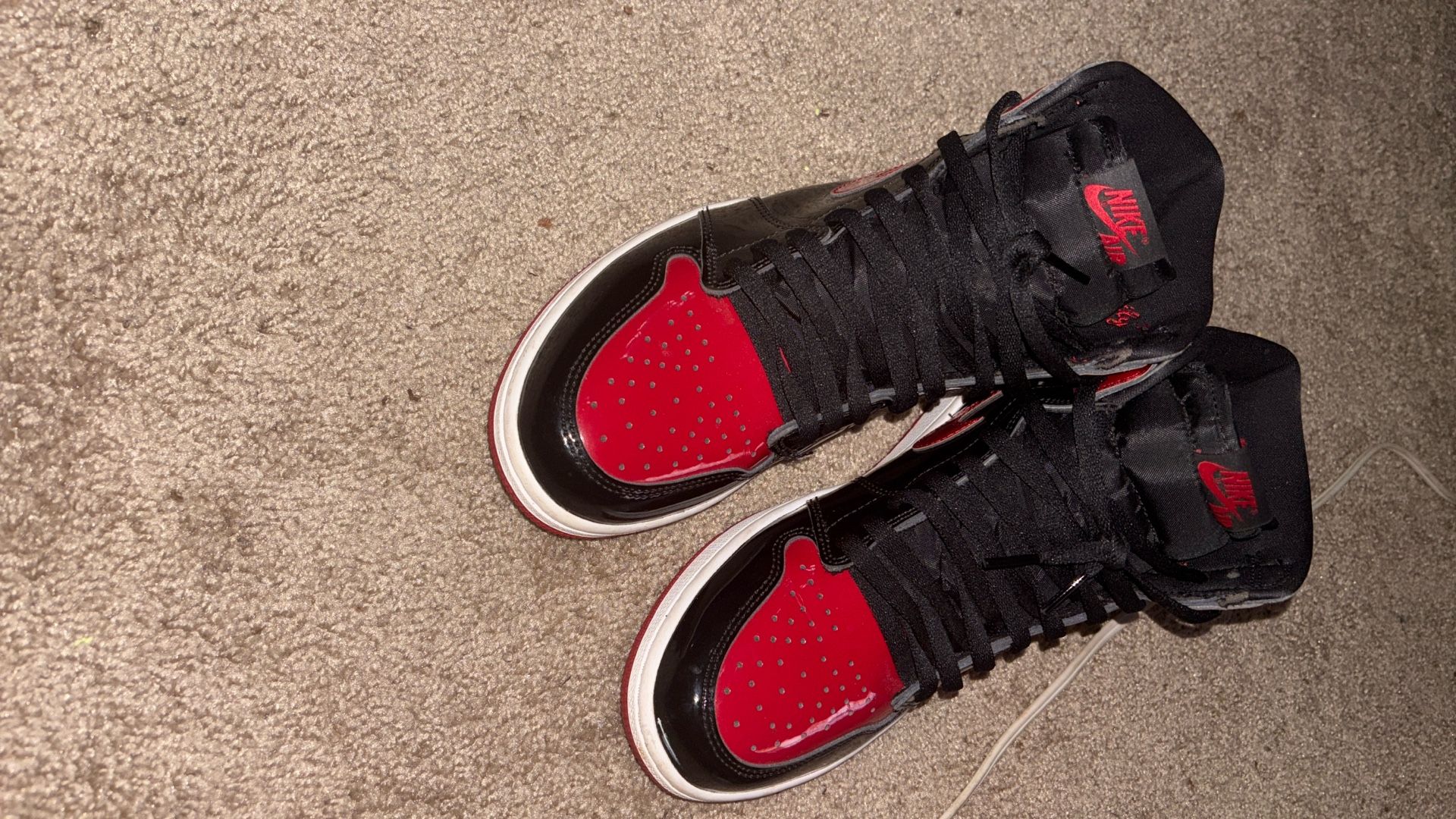 Air Jordan 1 Retro Bred Patent Leather 