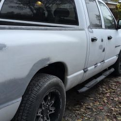 Your Neighborhood Auto Body Man