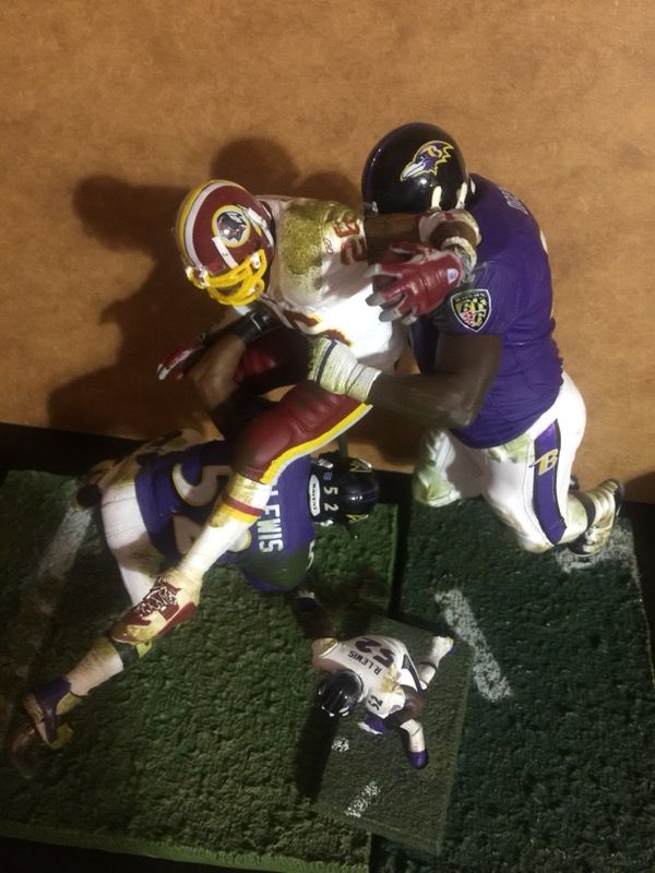 Clinton Portis VS Ray Lewis McFarlane NFL Series 10