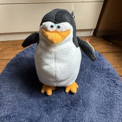 Ty Skipper the Penguin Beanie Baby