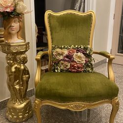 Very  Gorgeous  One Chair Only 