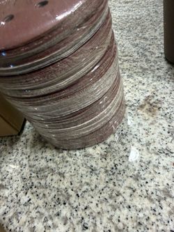150-piece Sanding Discs Set - 5-Inch 8-Hole Sandpaper