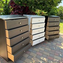 New Chest 5-Drawer Dresser