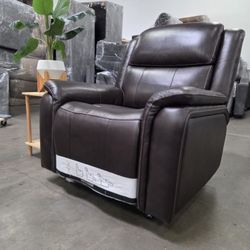 Leather Powered Reclining Chair- Free Delivery‼️