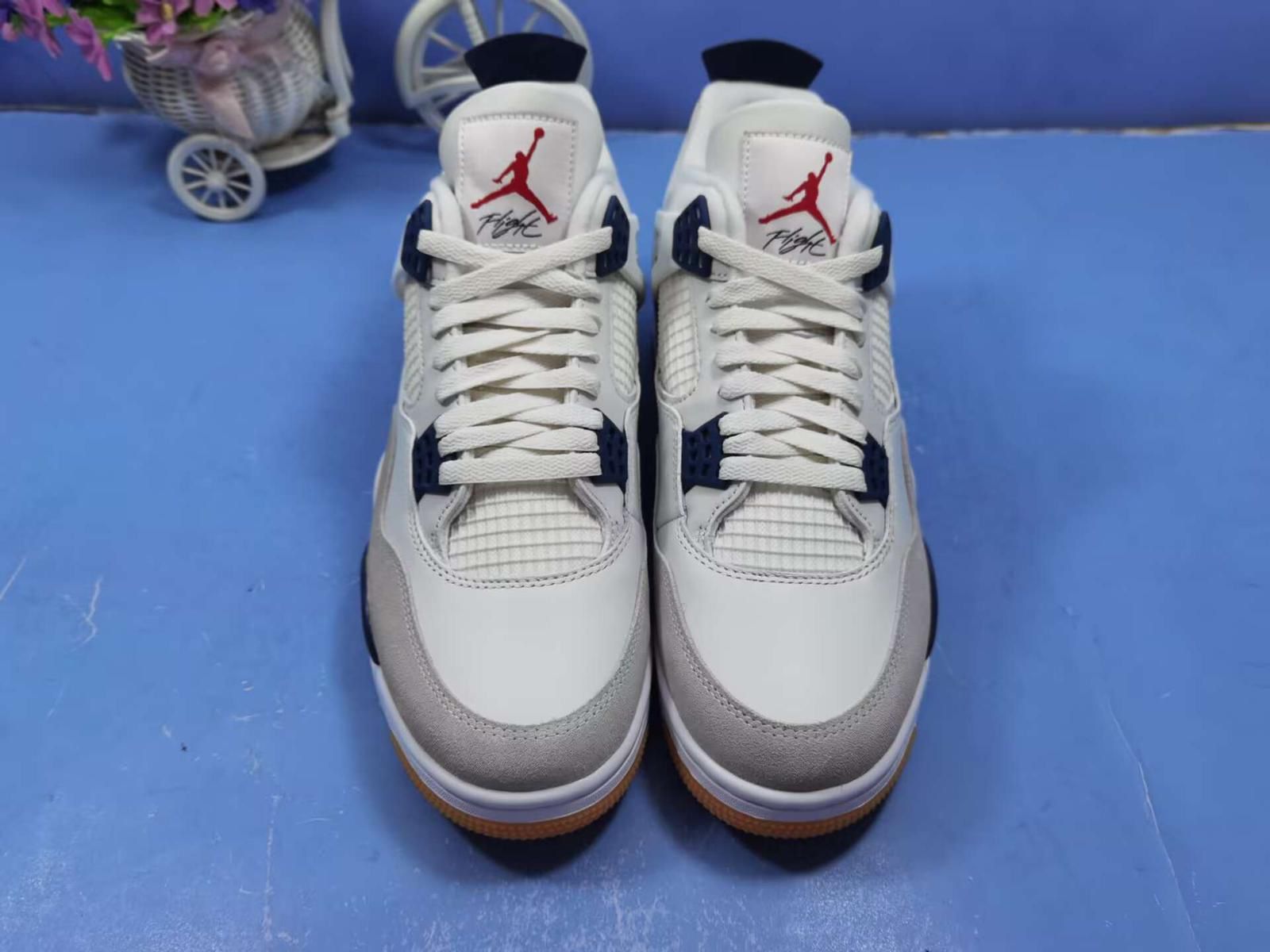 Jordan 4 Retro Navy