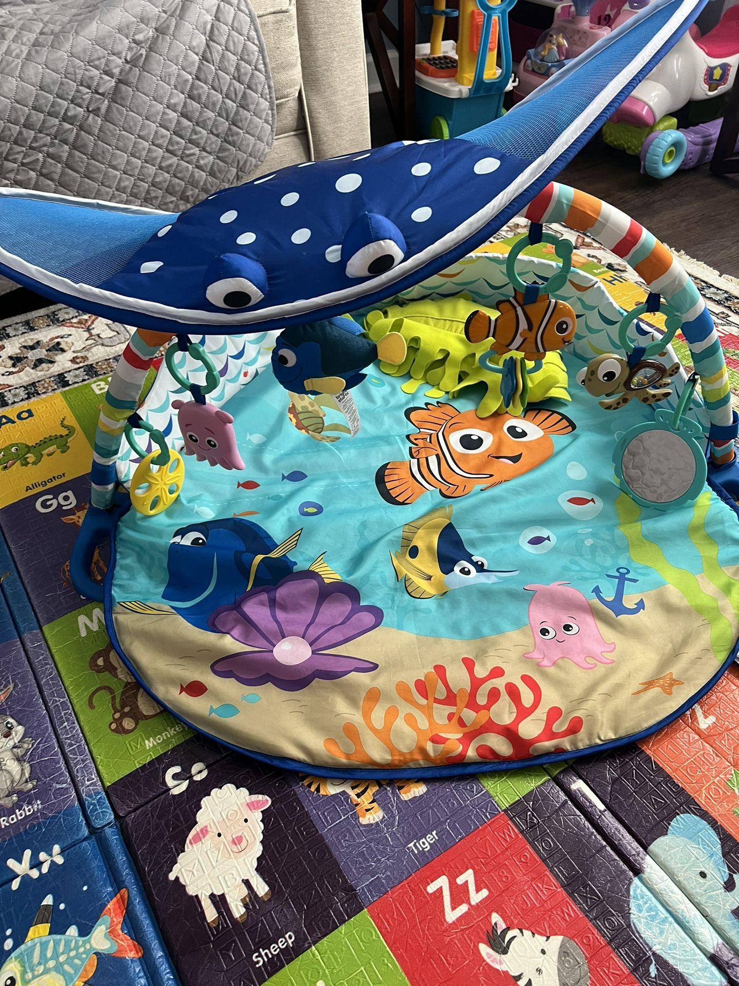 Finding Nemo Musical Baby Play Gym