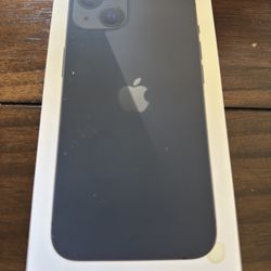 Apple iPhone 13, 128GB Brand new. Midnight