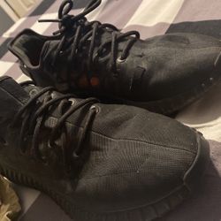 Yeezy’s Monos