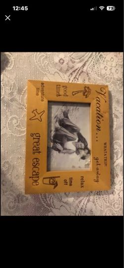 Vacation Themed Wooden Picture Frame