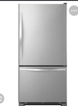 Used Whirlpool  refrigerator  33-inch wide, 22 cu. ft.