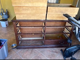 Dresser
