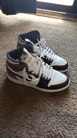 Nike Air Jordan 1 High Sneakers