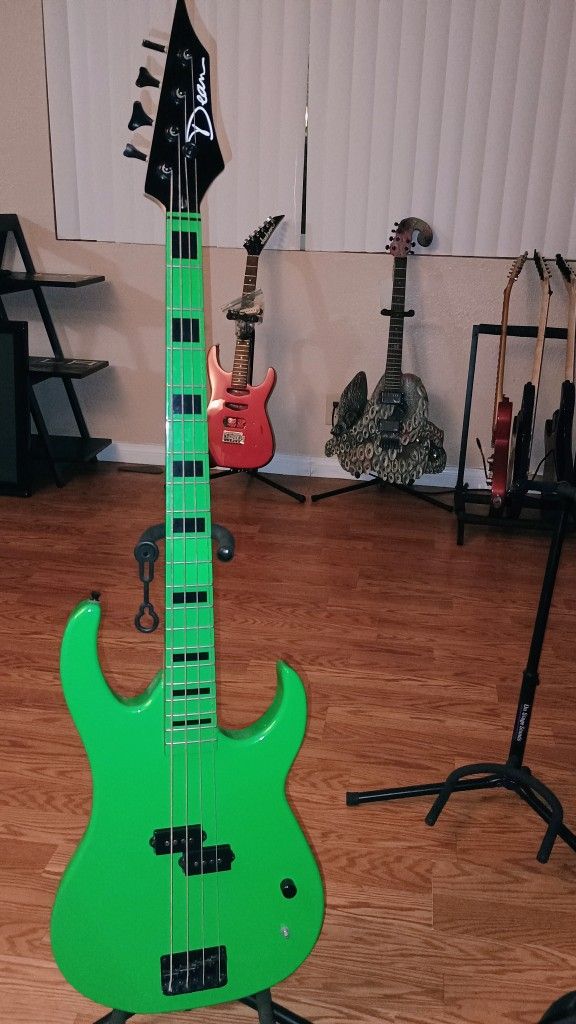 Dean Bass Guitar For Trade 