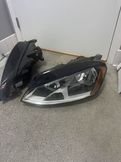 MK7 GTI Headlights 