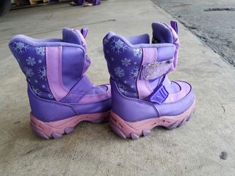 Kids winter boots
