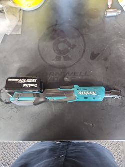 Electric ratchet, makita, blue and black