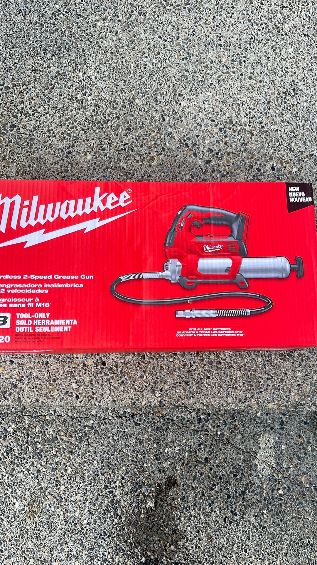 Milwaukee 2 Speed Grease Gun