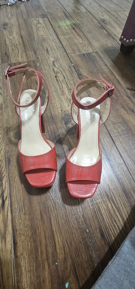 Lady Godiva Heels